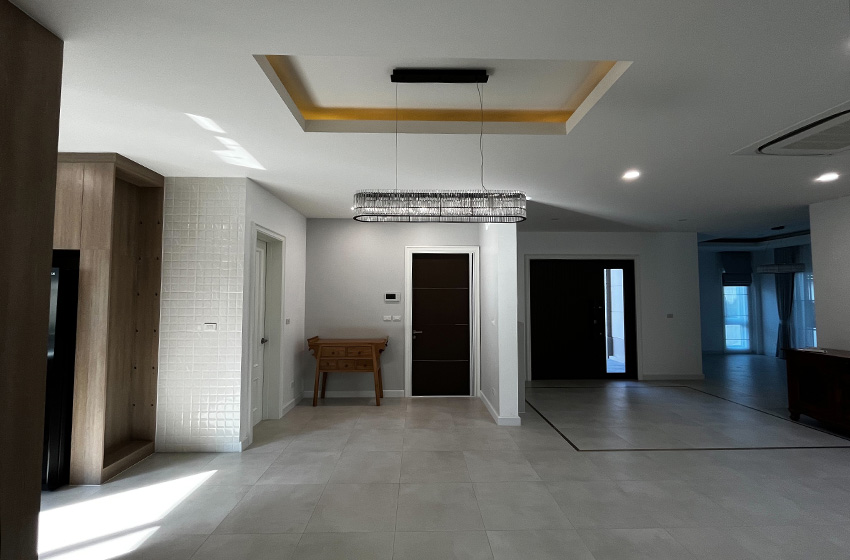 House with Shared Pool in Sukhumvit 